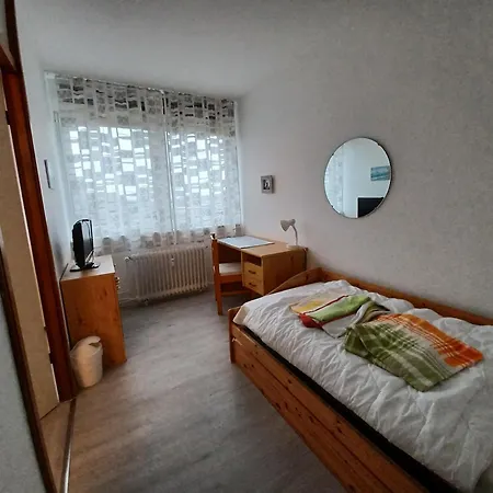 Luebker, Fp L-3-8 Apartman *